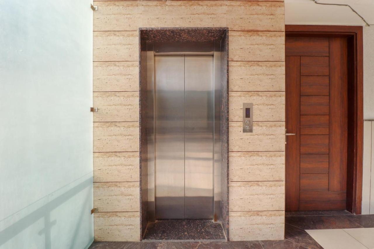 Capital O 76444 Hotel Hill-Top Inn Narendra Nagar ภายนอก รูปภาพ