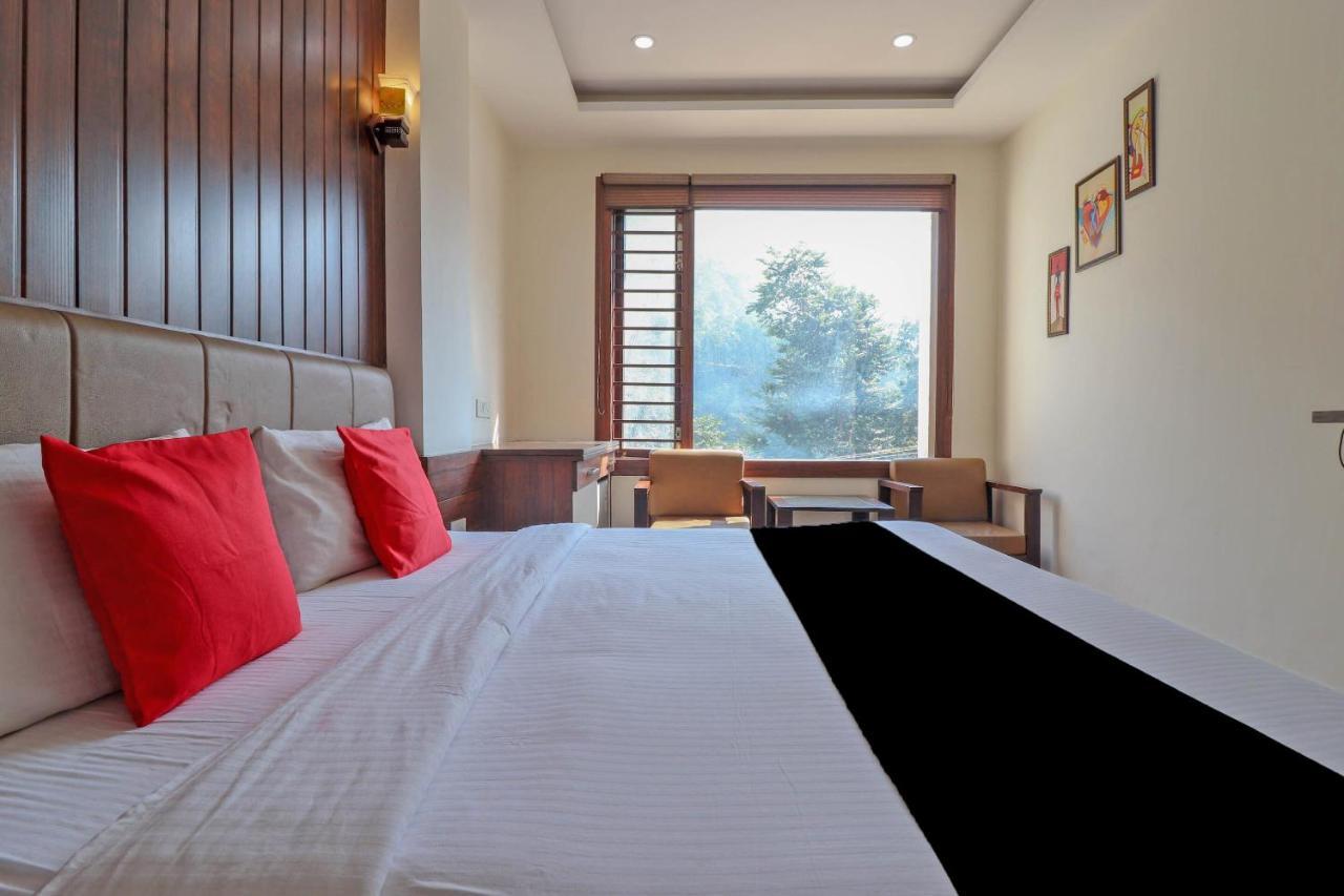 Capital O 76444 Hotel Hill-Top Inn Narendra Nagar ภายนอก รูปภาพ