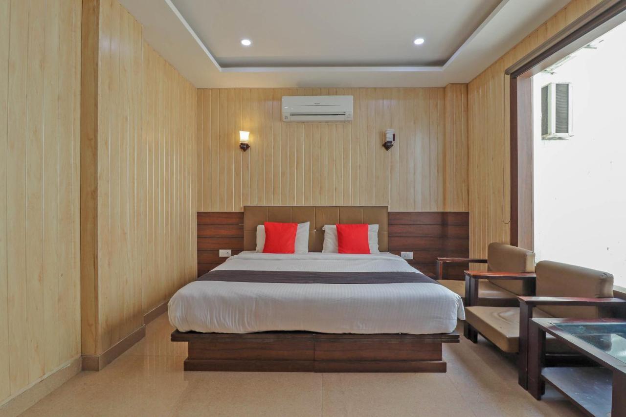 Capital O 76444 Hotel Hill-Top Inn Narendra Nagar ภายนอก รูปภาพ